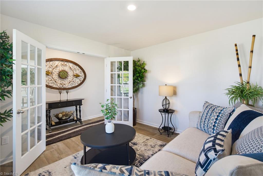 648 Fionn Street Property Photo 4