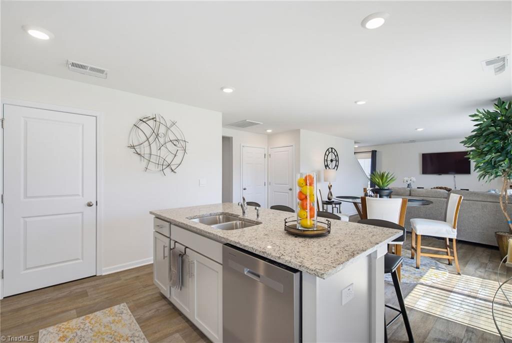 648 Fionn Street Property Photo 11