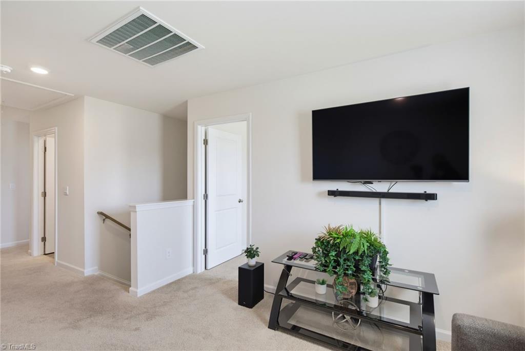 648 Fionn Street Property Photo 17