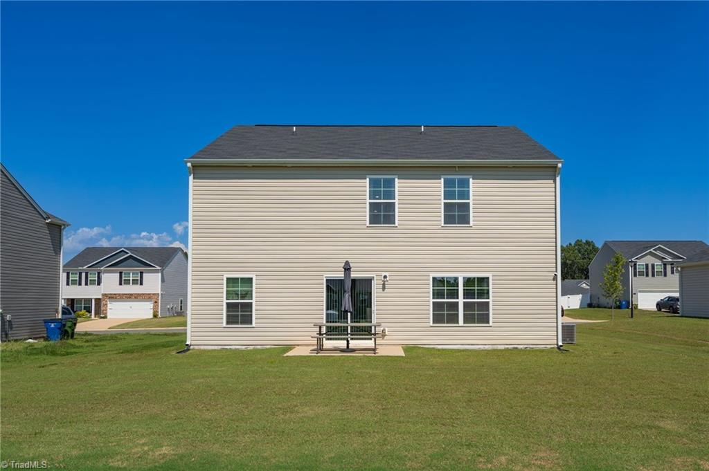 648 Fionn Street Property Photo 26