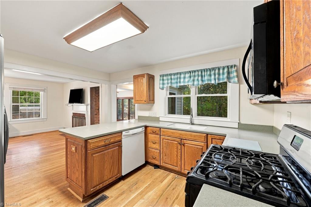 636 Stoney Creek Church Road Property Photo 3