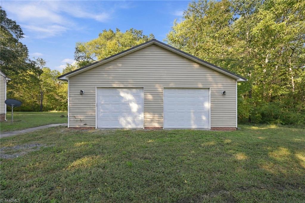 636 Stoney Creek Church Road Property Photo 32