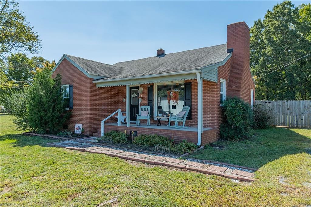 1464 S Main Street Property Photo 3