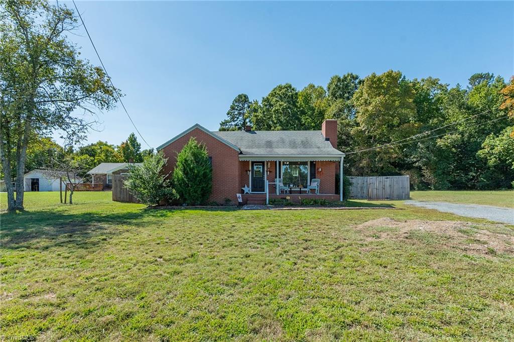 1464 S Main Street Property Photo 6