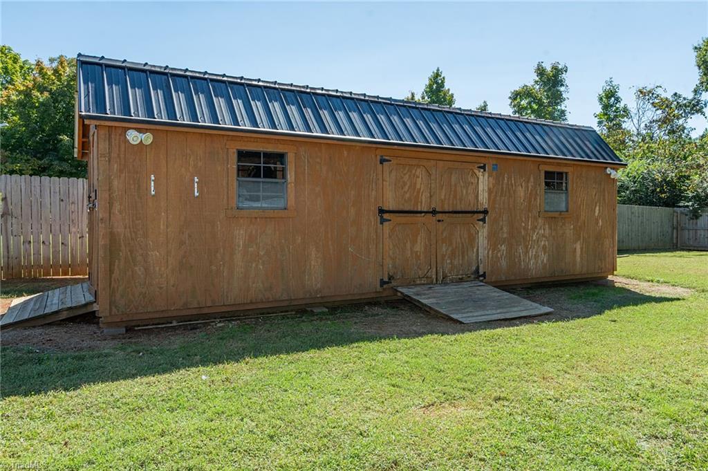 1464 S Main Street Property Photo 36