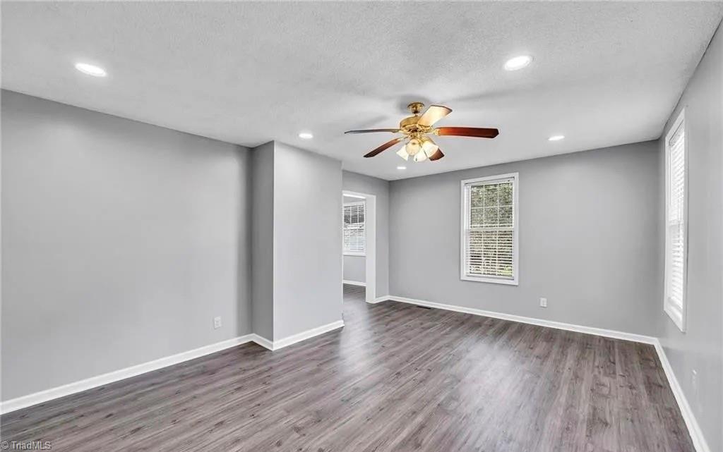 728 Osborne Street Property Photo 2