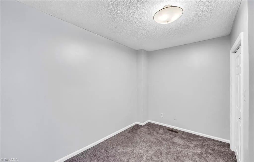 728 Osborne Street Property Photo 8