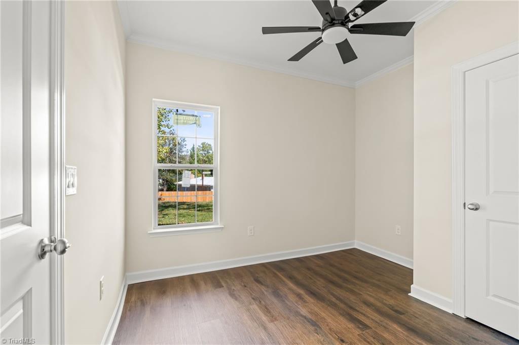 1055 Fisher Ferry Street Property Photo 22
