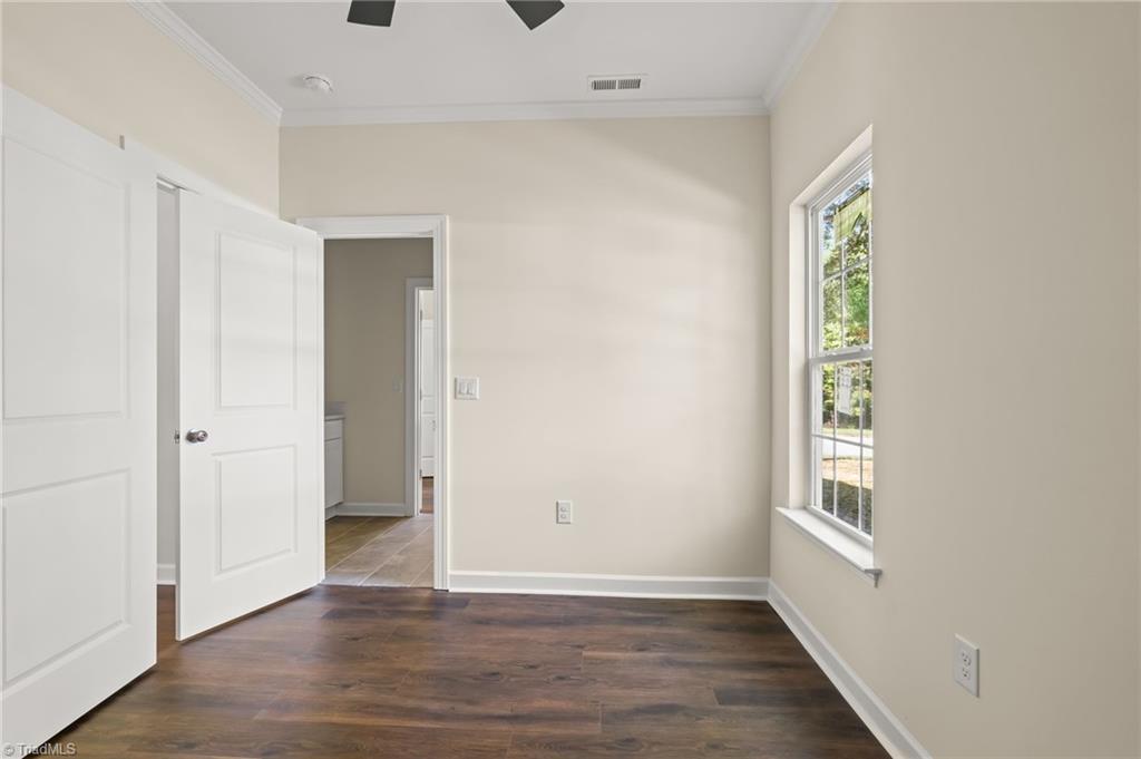 1055 Fisher Ferry Street Property Photo 23