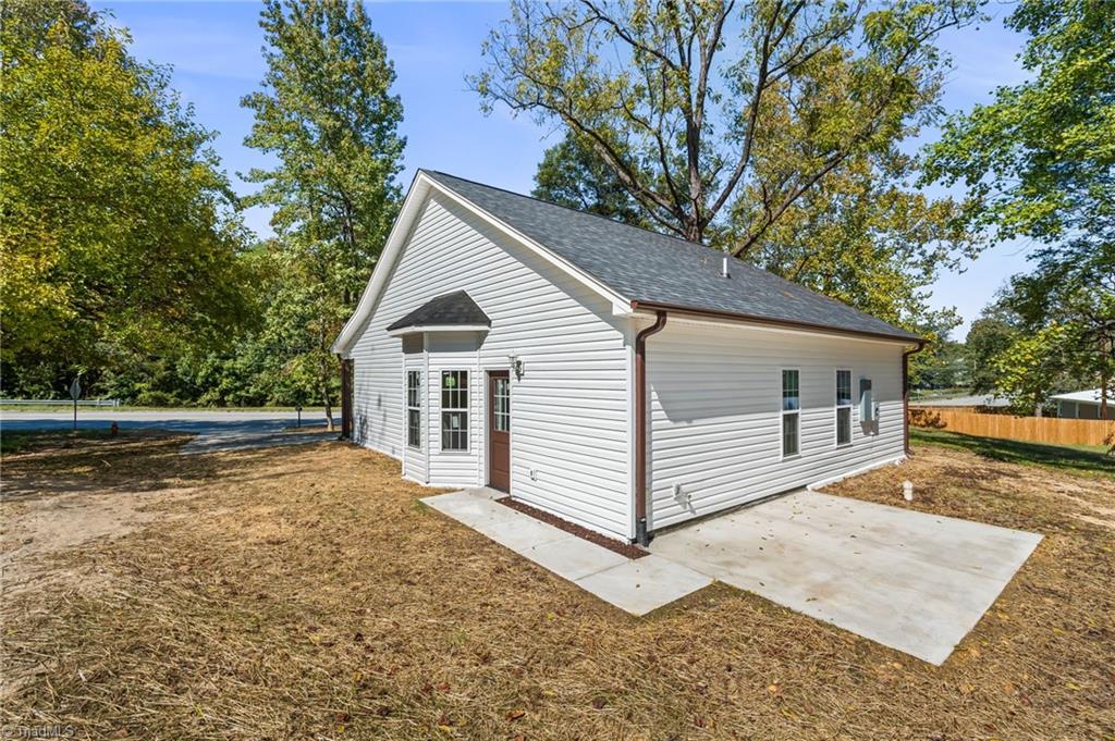 1055 Fisher Ferry Street Property Photo 29