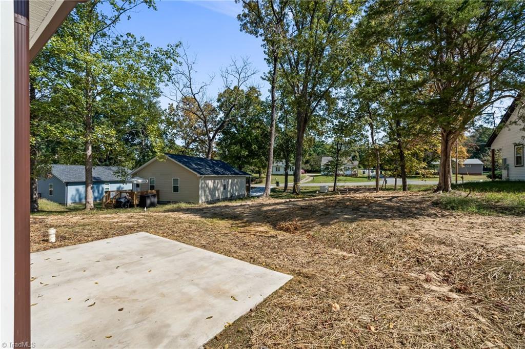 1055 Fisher Ferry Street Property Photo 30