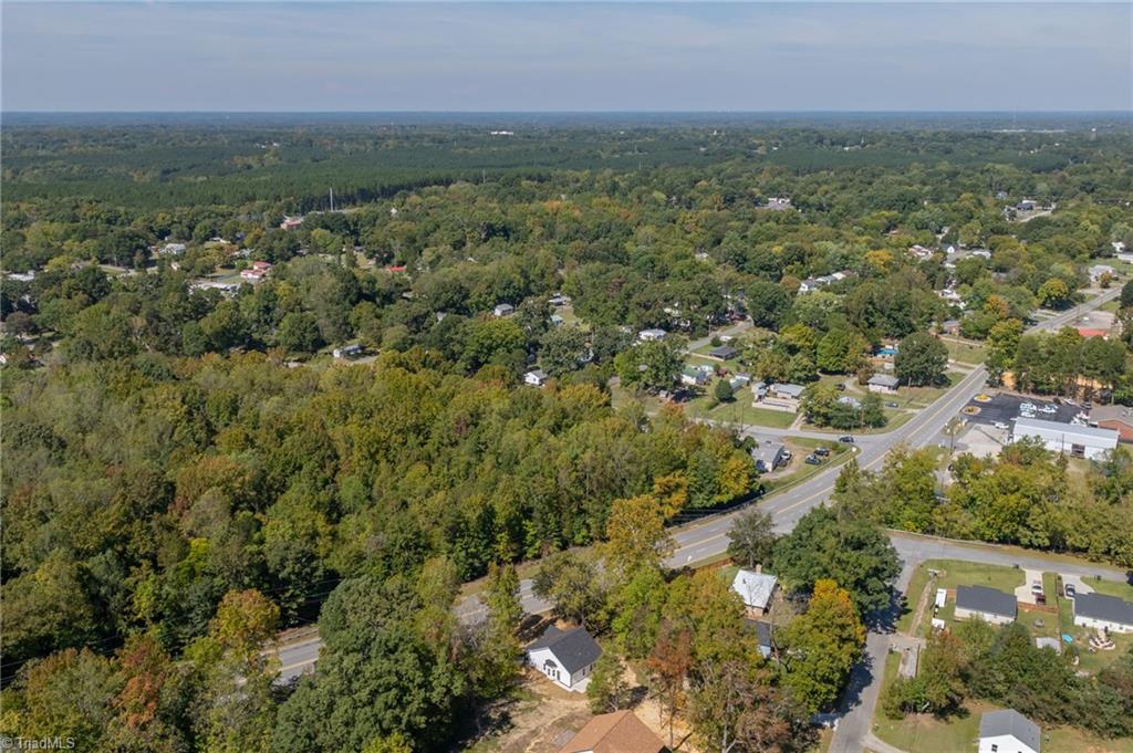 1055 Fisher Ferry Street Property Photo 40