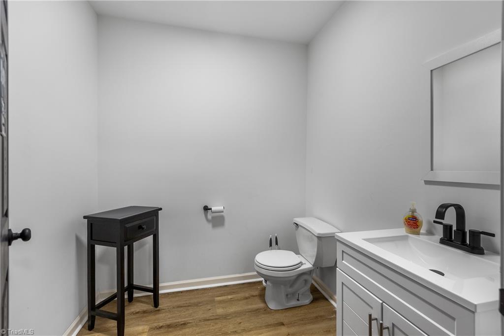1514 Willard Avenue Property Photo 13