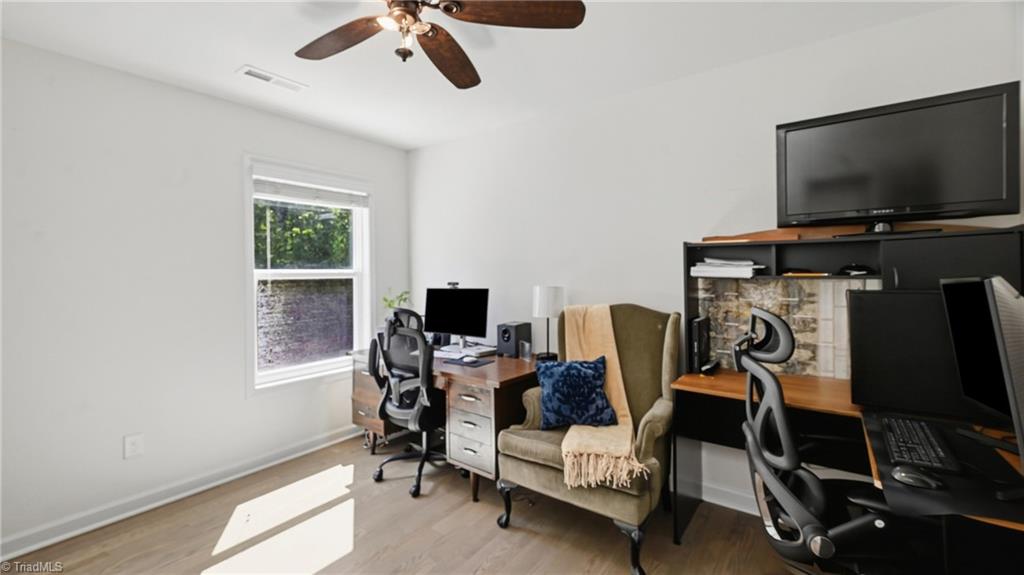 1017 Scotch Pine Way Property Photo 39