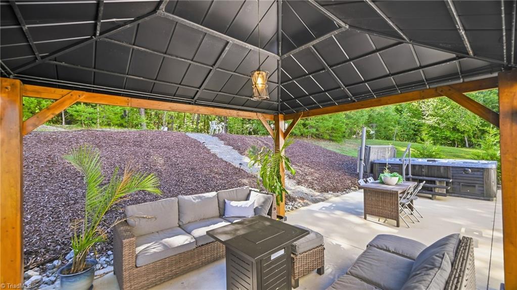 1017 Scotch Pine Way Property Photo 45