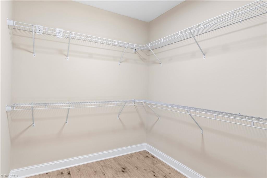 445 Buick Street Property Photo 14