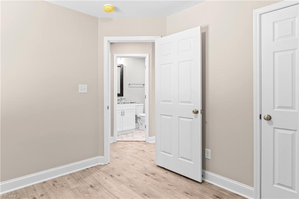 445 Buick Street Property Photo 20