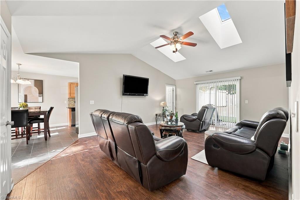 2426 Wood Duck Drive Property Photo 13