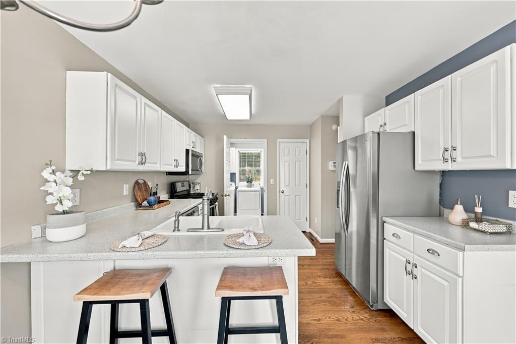7500 Bartonshire Court Property Photo 12