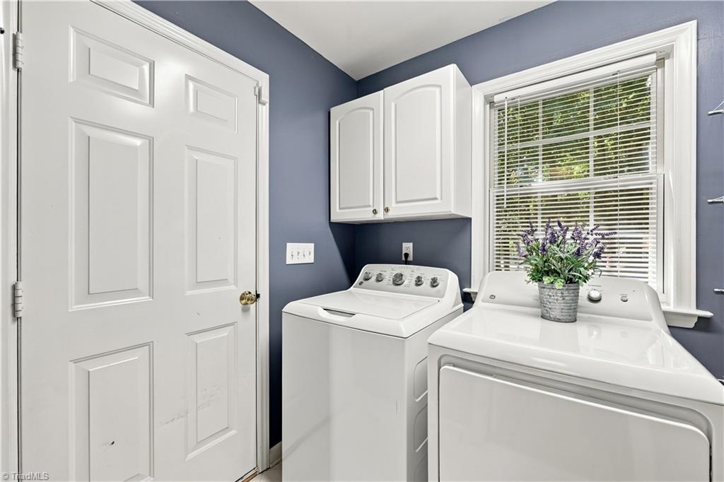 7500 Bartonshire Court Property Photo 16