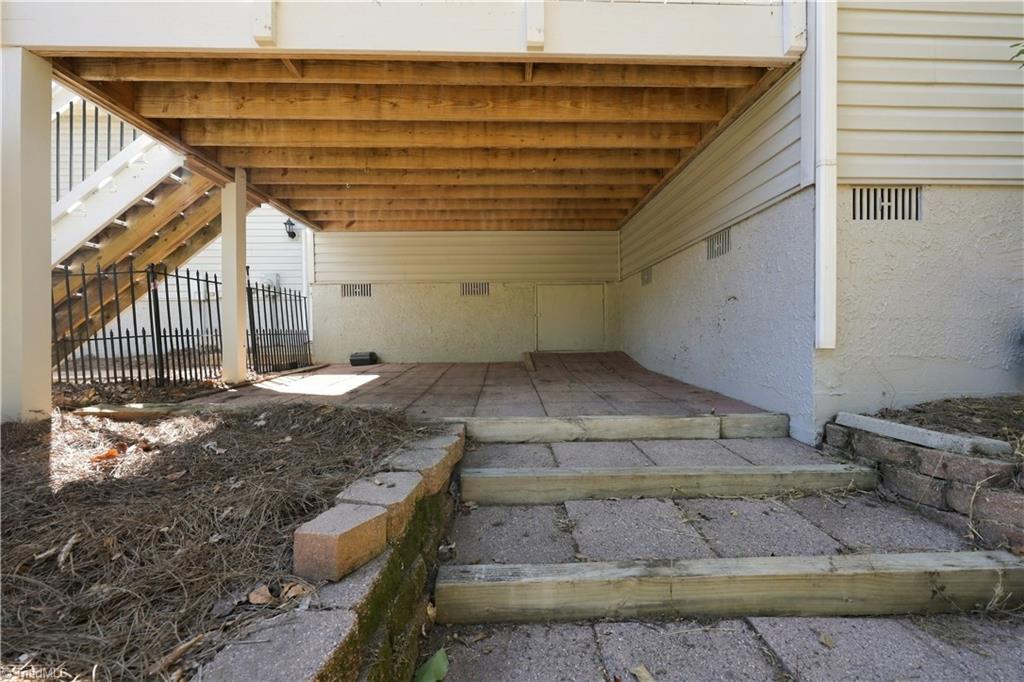 7500 Bartonshire Court Property Photo 36