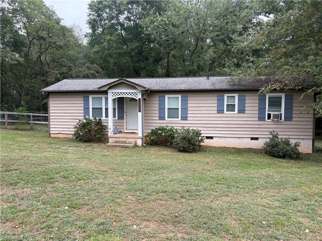 8099 Mcknight Road Property Photo 1