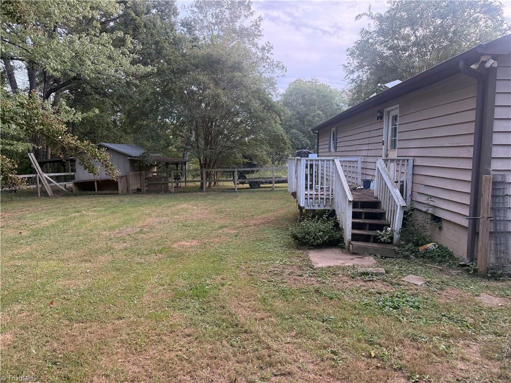 8099 Mcknight Road Property Photo 7