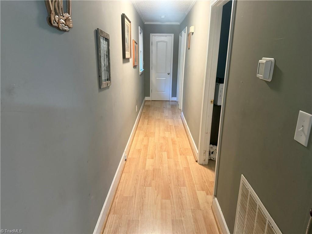 8099 Mcknight Road Property Photo 10