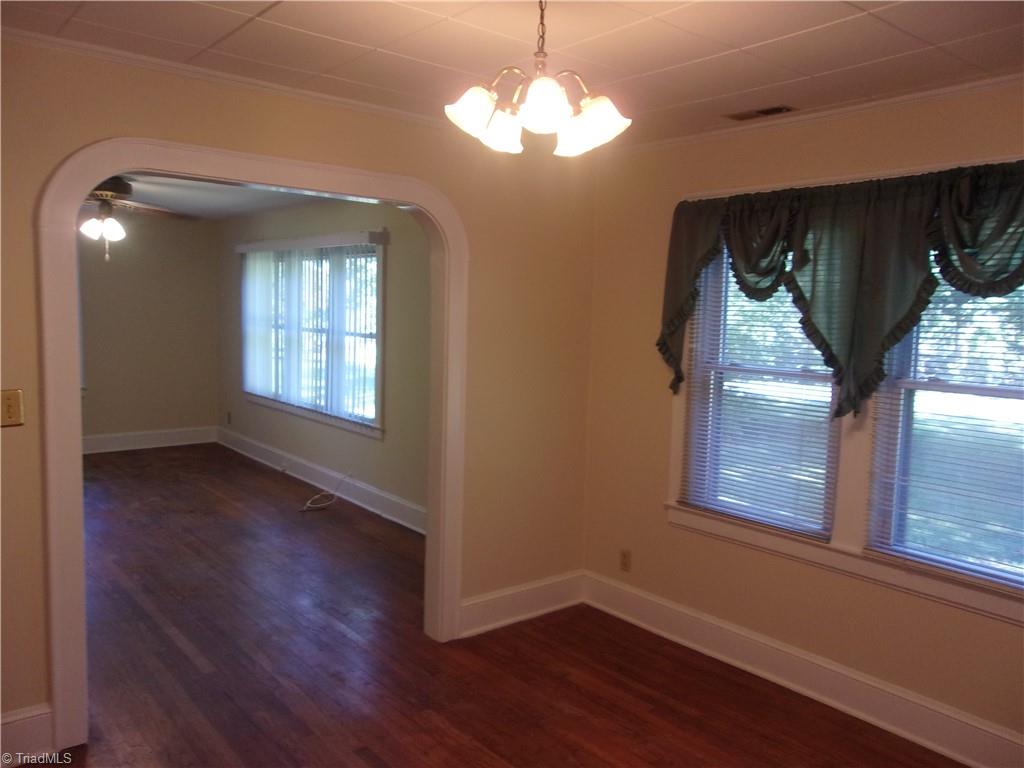 212 Foster Street Property Photo 10