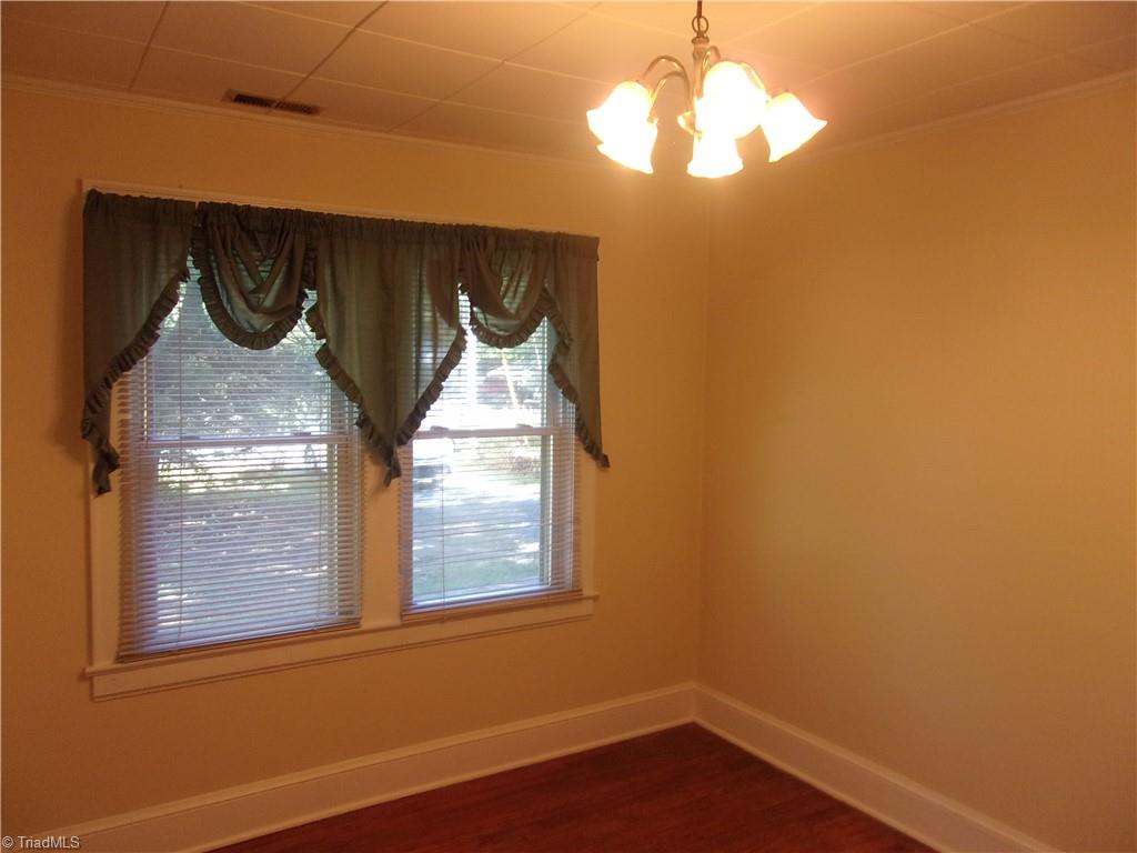 212 Foster Street Property Photo 11