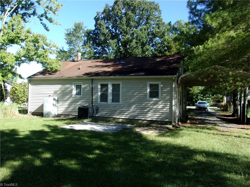212 Foster Street Property Photo 33