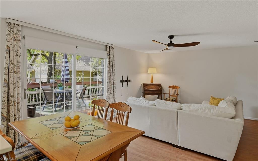 3501 Briaroak Court Property Photo 7