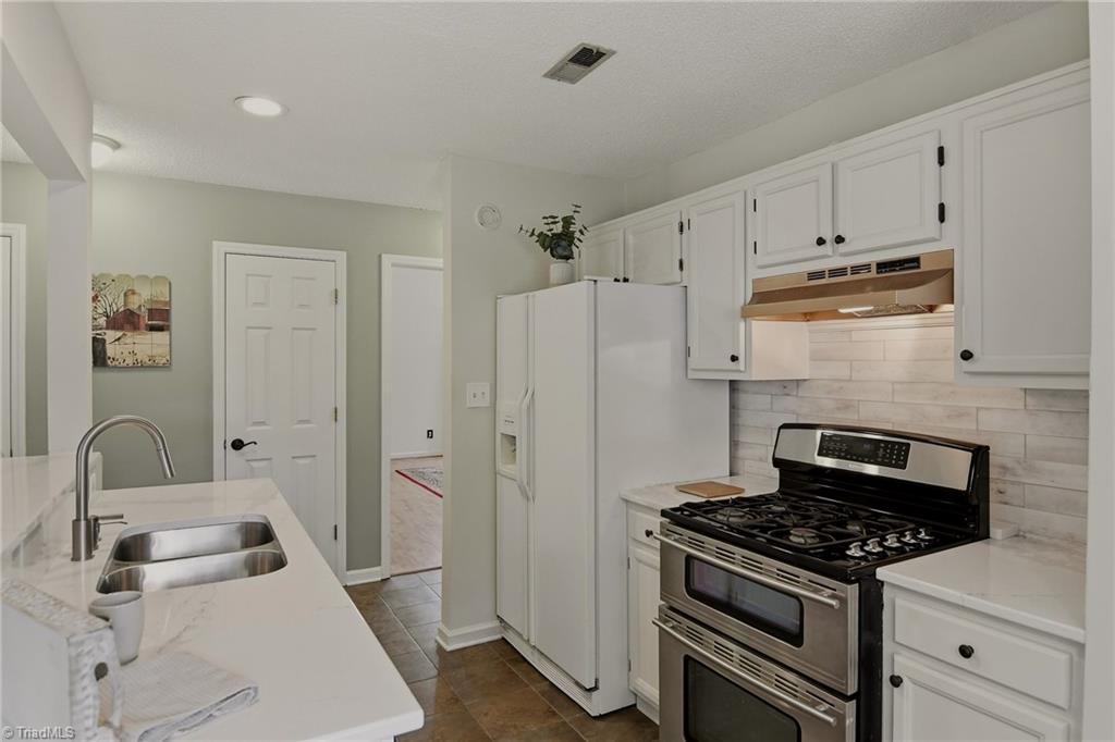 3501 Briaroak Court Property Photo 13