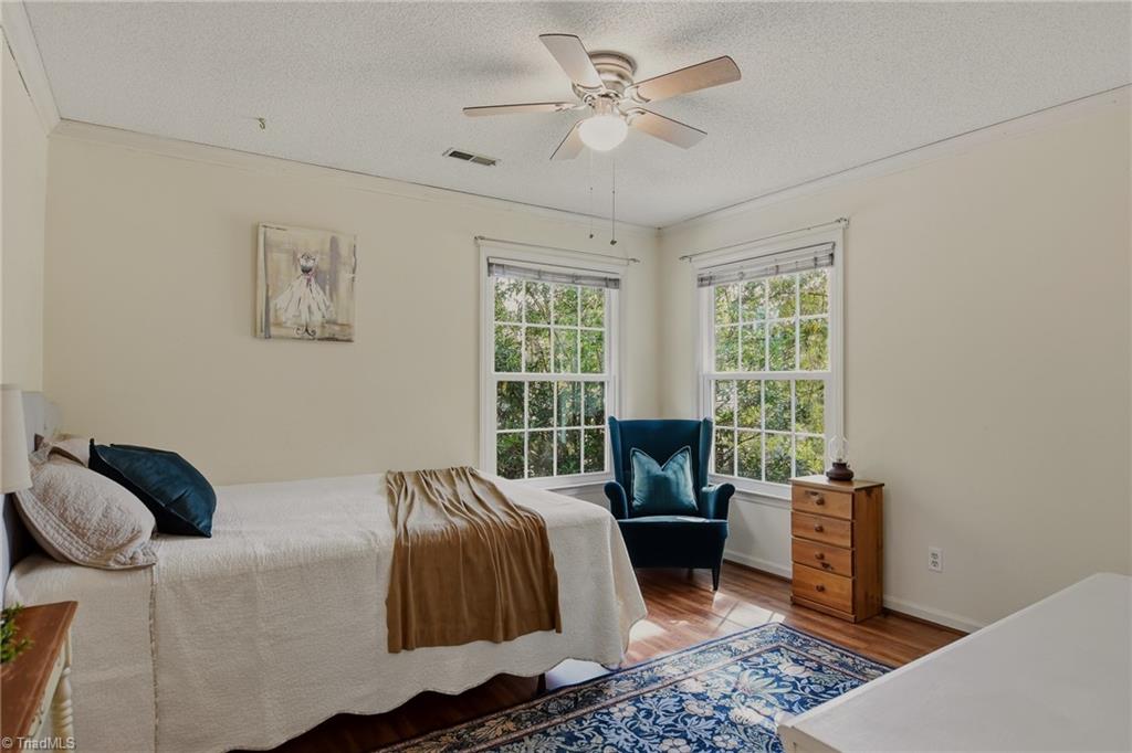 3501 Briaroak Court Property Photo 22