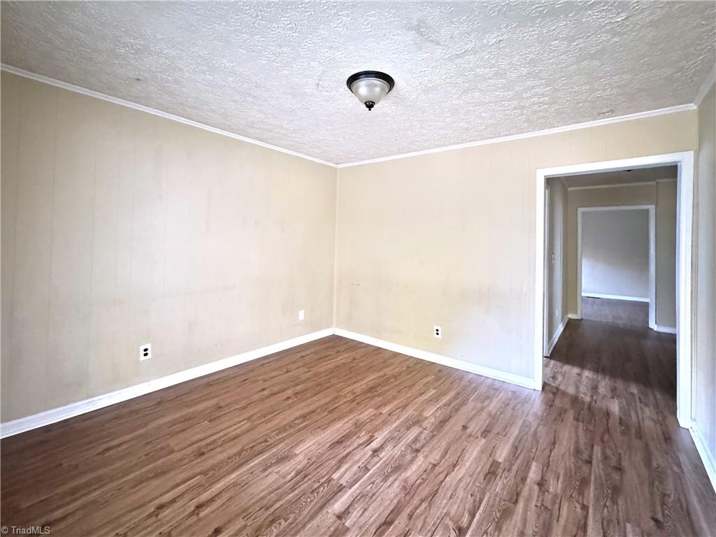 1134 24th Street Ne Property Photo 3