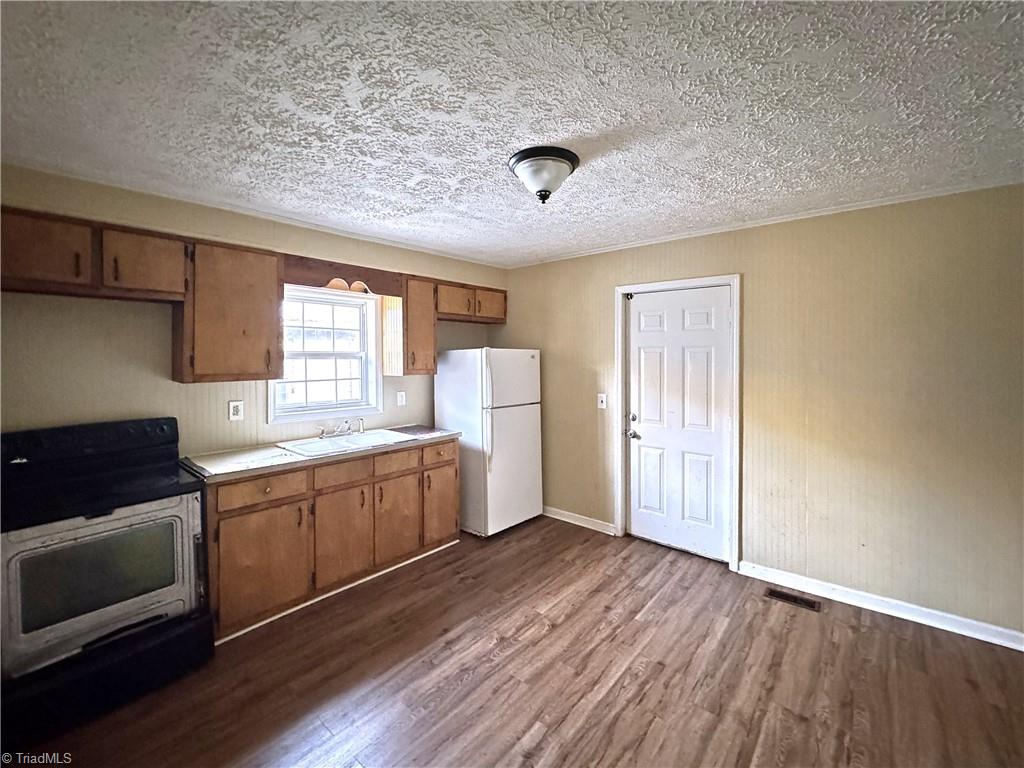 1134 24th Street Ne Property Photo 7