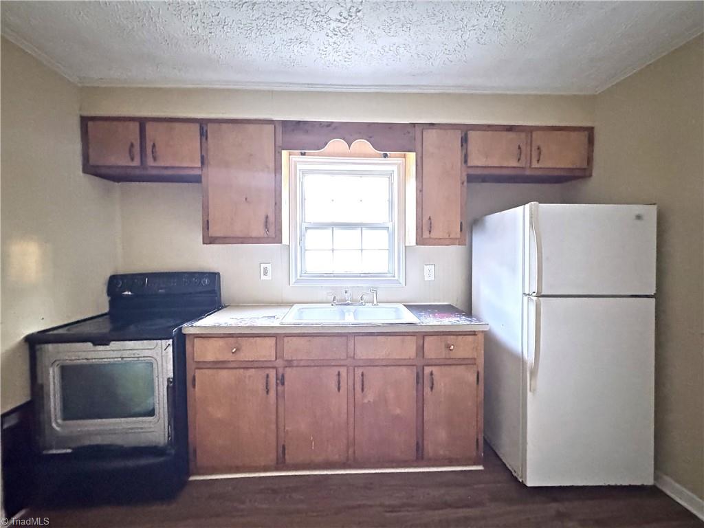 1134 24th Street Ne Property Photo 9