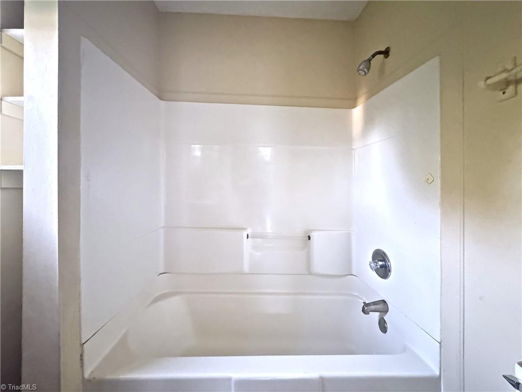 1134 24th Street Ne Property Photo 18