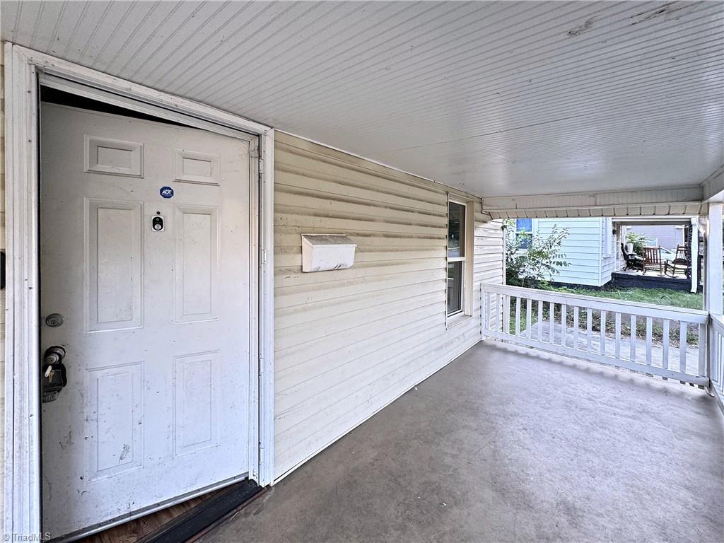 1134 24th Street Ne Property Photo 22