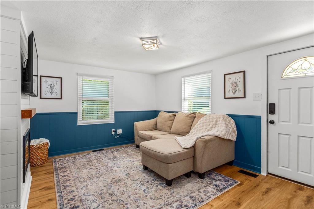 161 Holman Street Property Photo 4