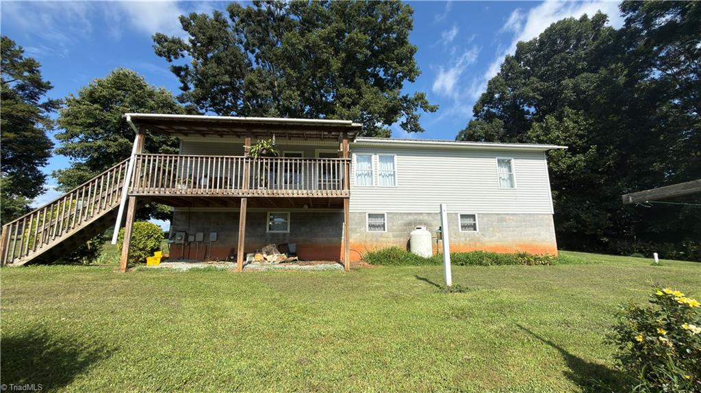 6711 Windsor Road Property Photo 1