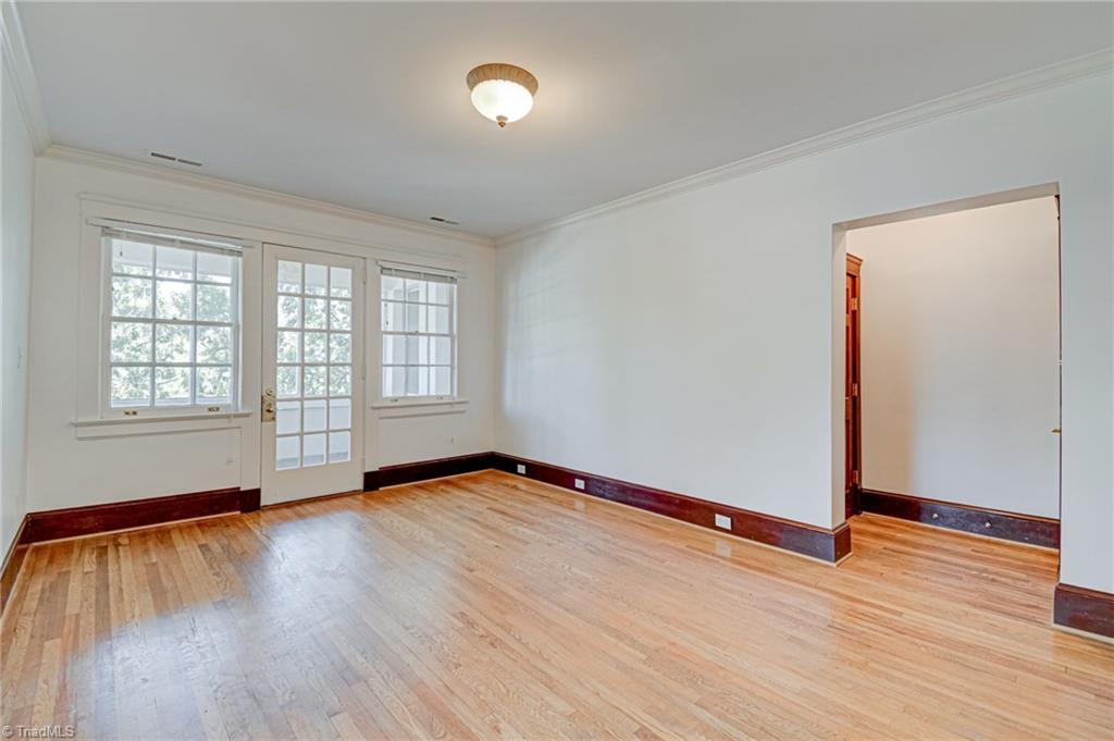 72 West End Boulevard # 5 Property Photo 5