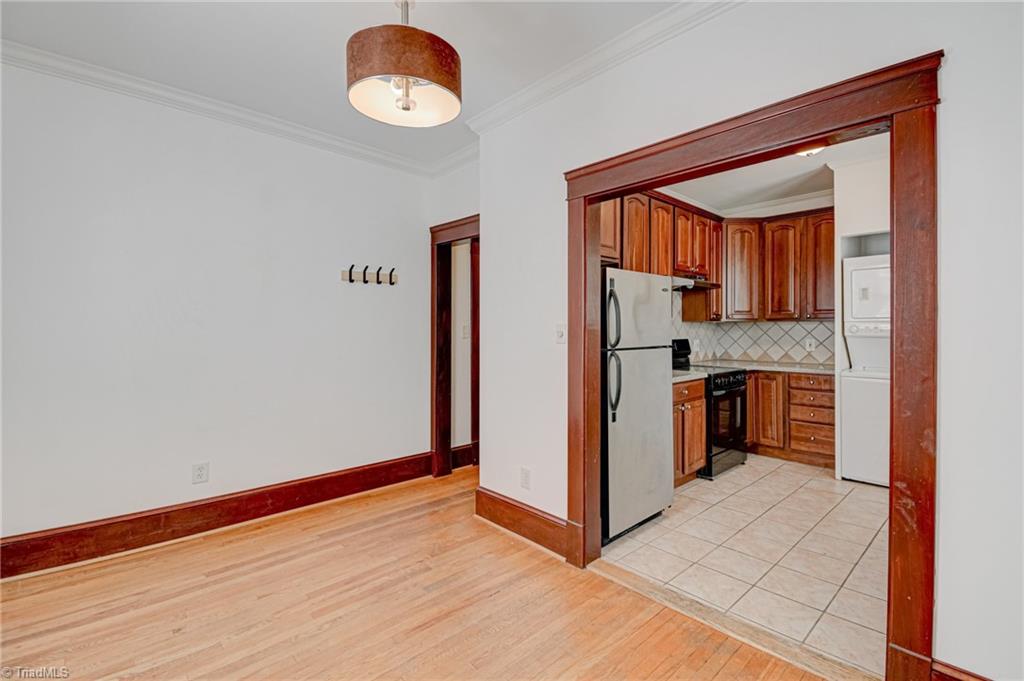 72 West End Boulevard # 5 Property Photo 13