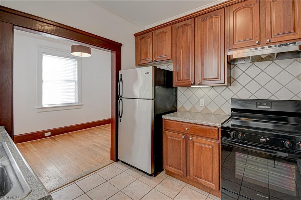 72 West End Boulevard # 5 Property Photo 16