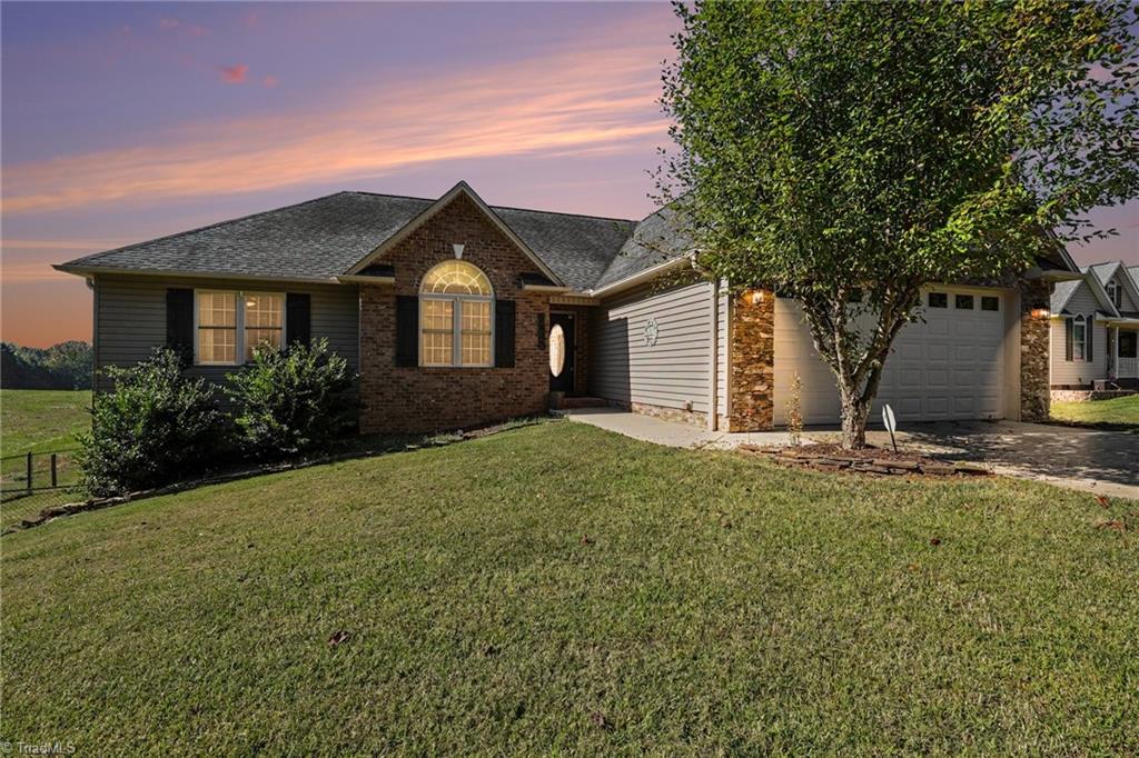 2825 Fuller Mill Road N Property Photo 1