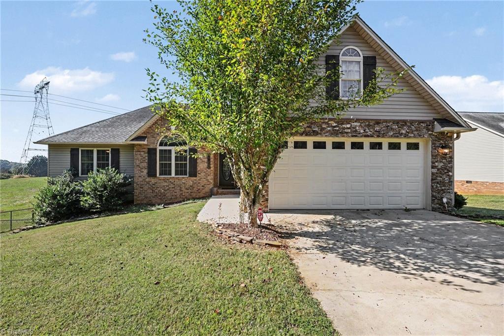 2825 Fuller Mill Road N Property Photo 2