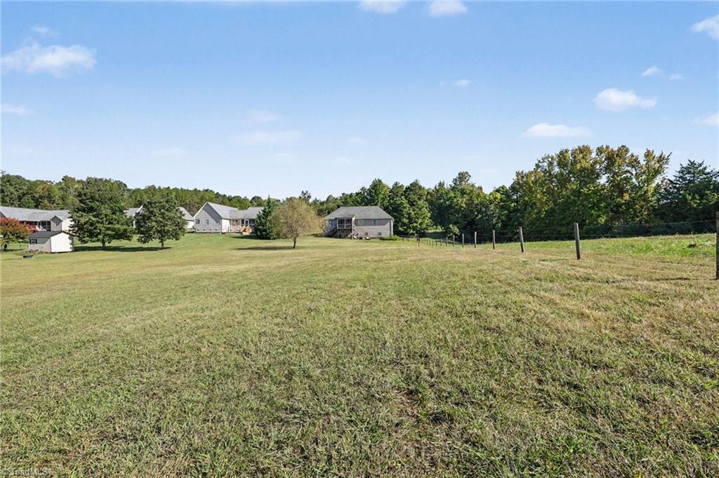 2825 Fuller Mill Road N Property Photo 4