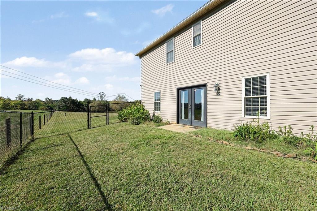 2825 Fuller Mill Road N Property Photo 7