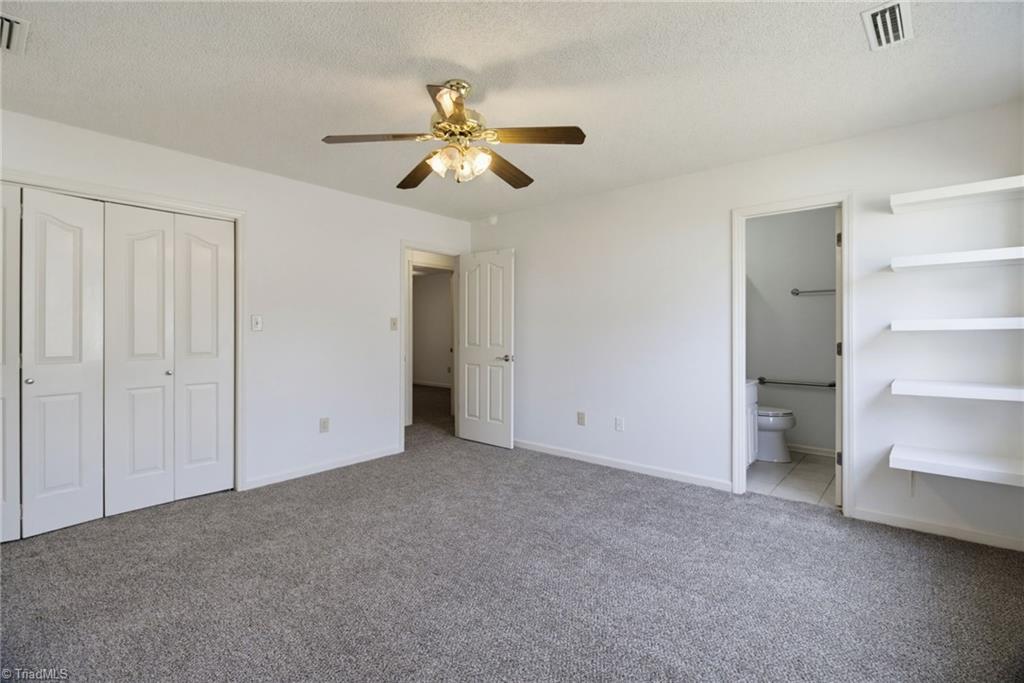 956 Heatherstone Drive Property Photo 15