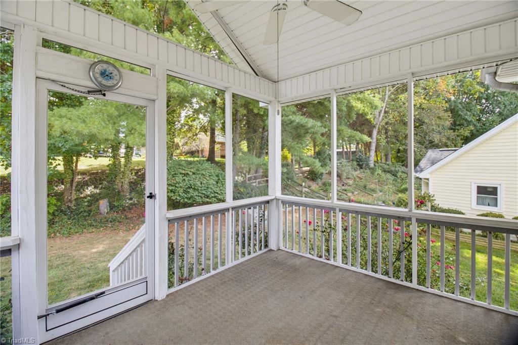 956 Heatherstone Drive Property Photo 22